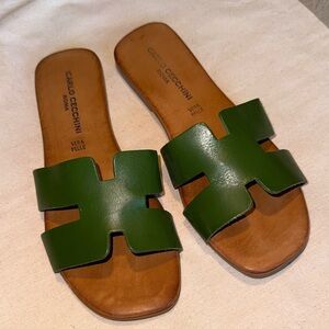 CARLO CECCHINI Green Leather “H” Sandal sz US 7 / IT 37
